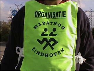 Marathon2003_00132.jpg (26093 bytes)